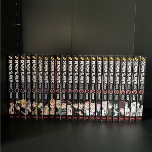 Demon Slayer Manga Box Set Volumes 1-23